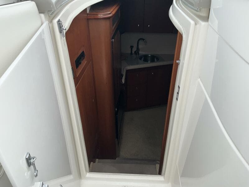 2002 Cruisers 35 Express