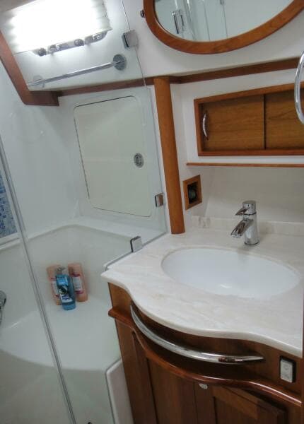 2018 Sabre 48 Salon Express