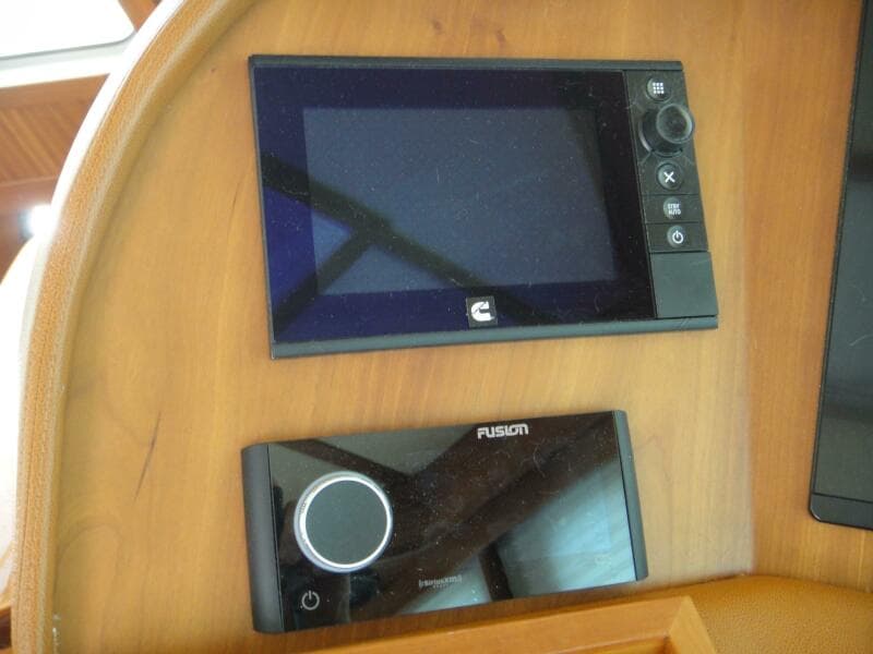 2018 Sabre 48 Salon Express