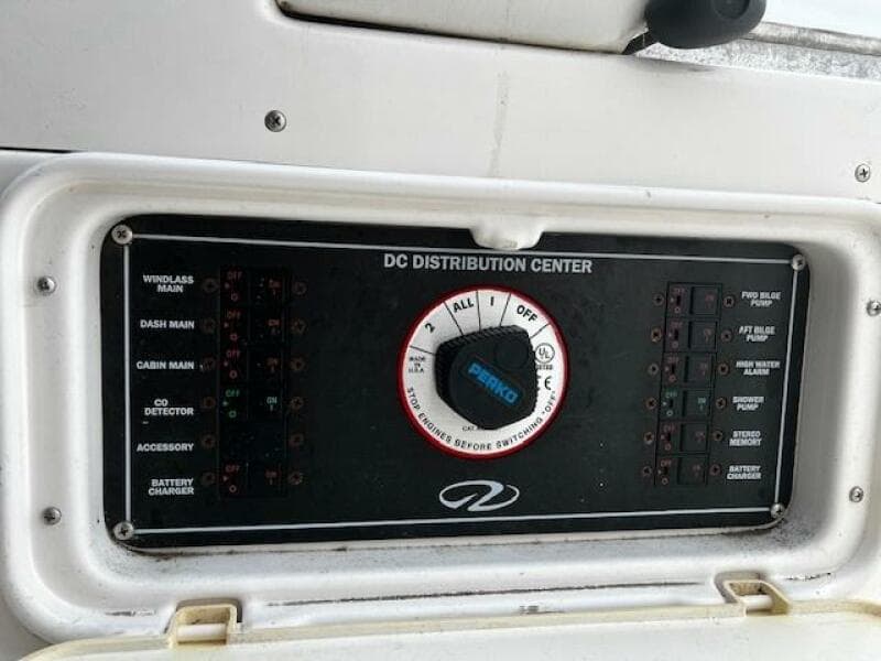 Battery Selector Switch