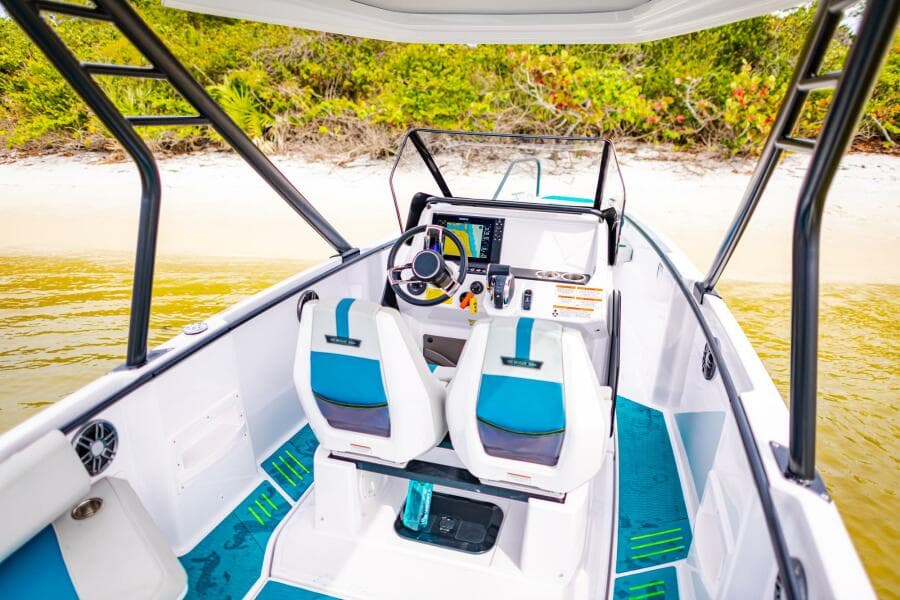 2022 Axopar 22 Spyder X Jobe Revolve