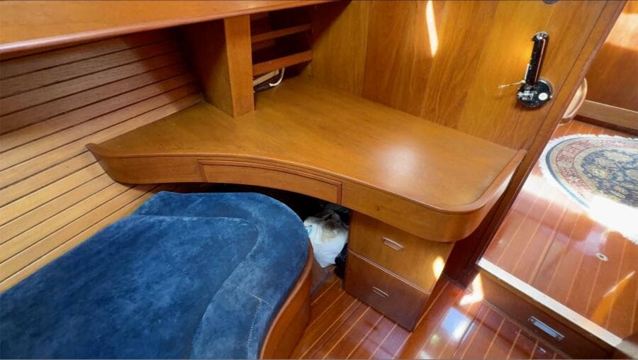 1984 Camper & Nicholsons 58