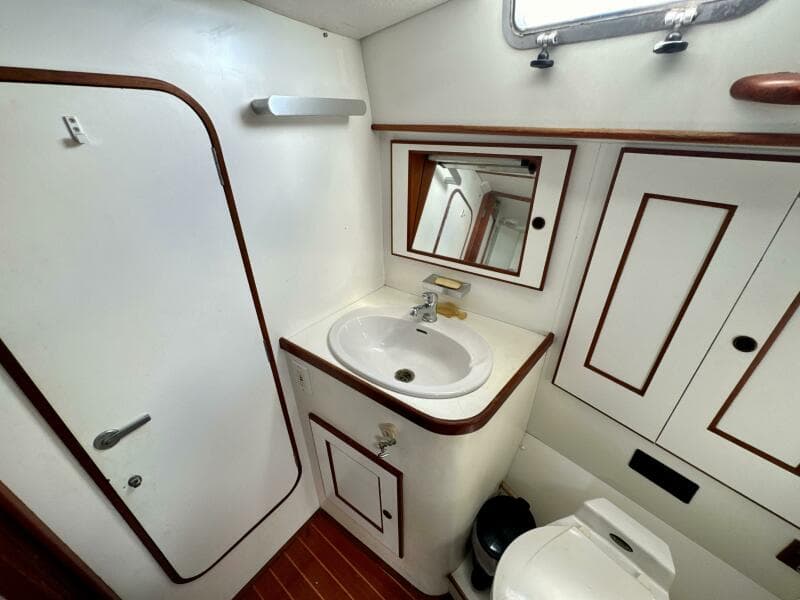 1984 Camper & Nicholsons 58