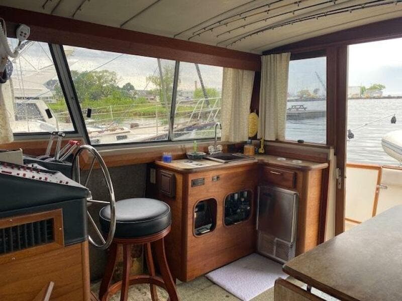 1985 Bayliner 3870 Motoryacht