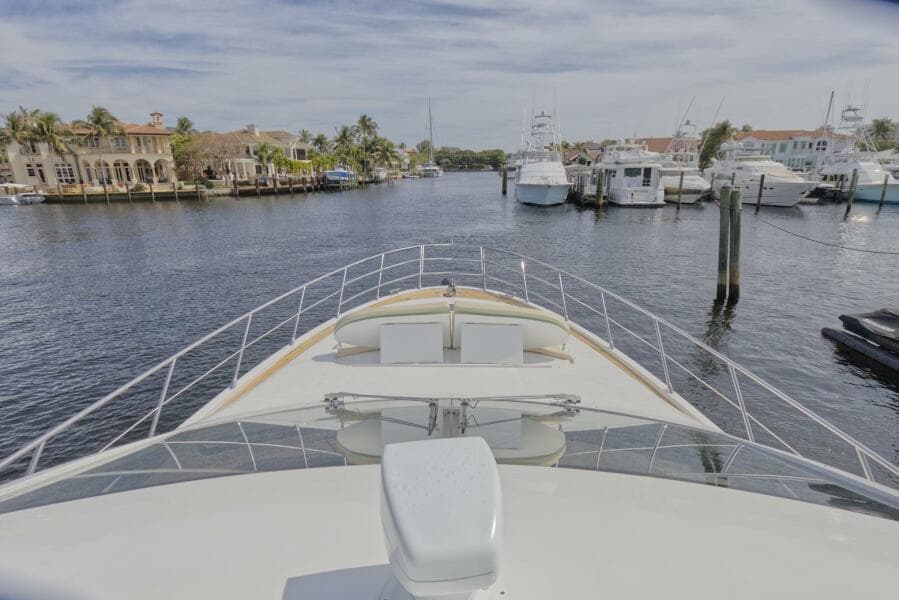 2015 Azimut 64 Flybridge