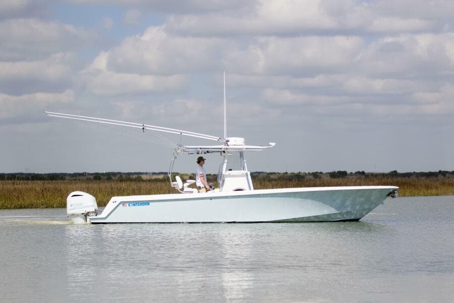 32 Contender 32ST- Profile 