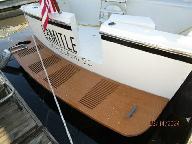 48' Camargue swimplatform