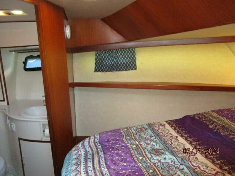 48' Camargue guest stateroom port
