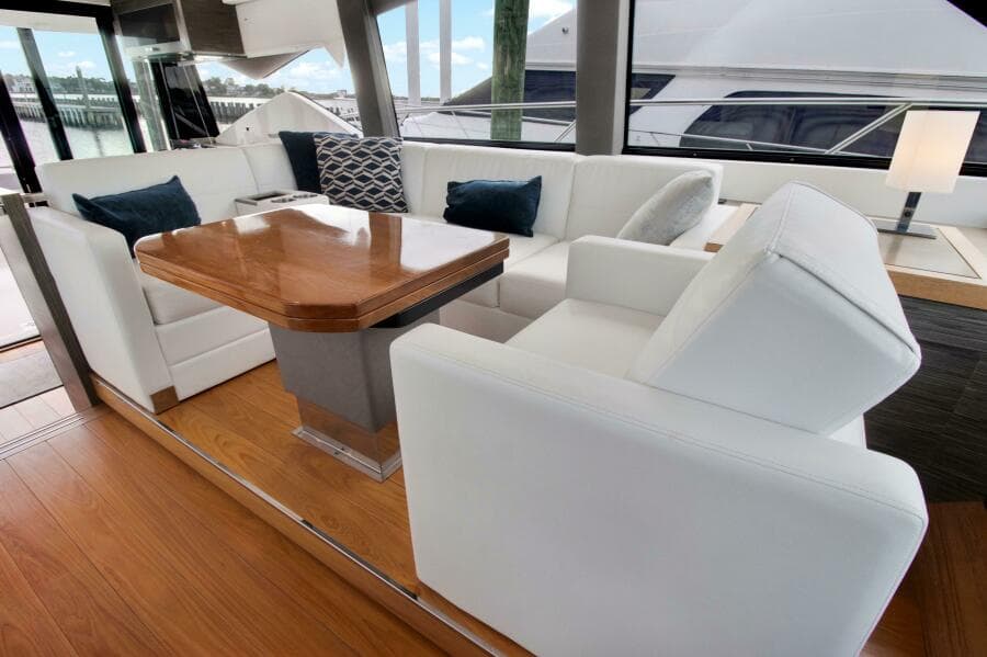 2019 Tiara Yachts 53 Coupe