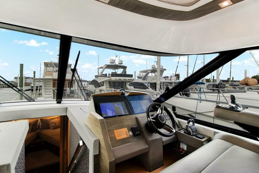 2019 Tiara Yachts 53 Coupe