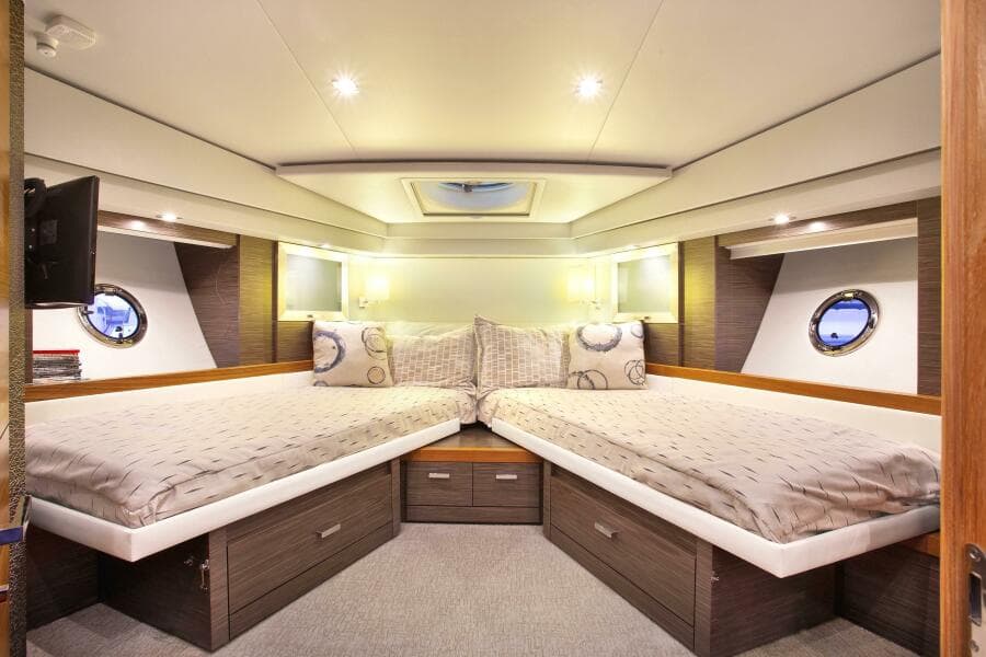 2019 Tiara Yachts 53 Coupe