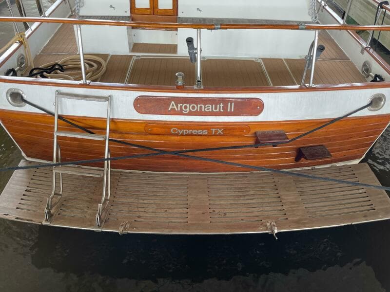 1990 Grand Banks 42 Classic