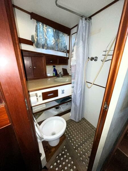 1990 Grand Banks 42 Classic