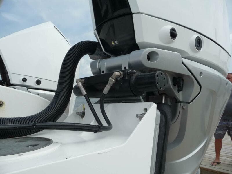 1985 Wellcraft Scarab 34