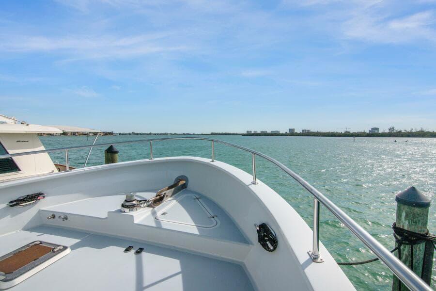 2004 Northern Marine 5700 Expedition