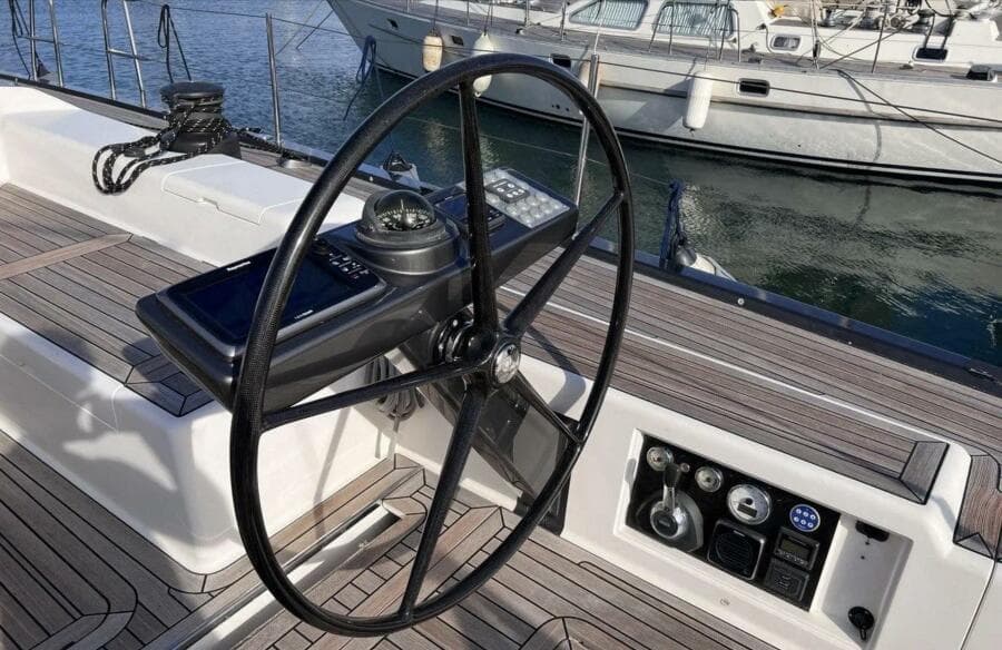 2016 Ice Yachts 62 evo