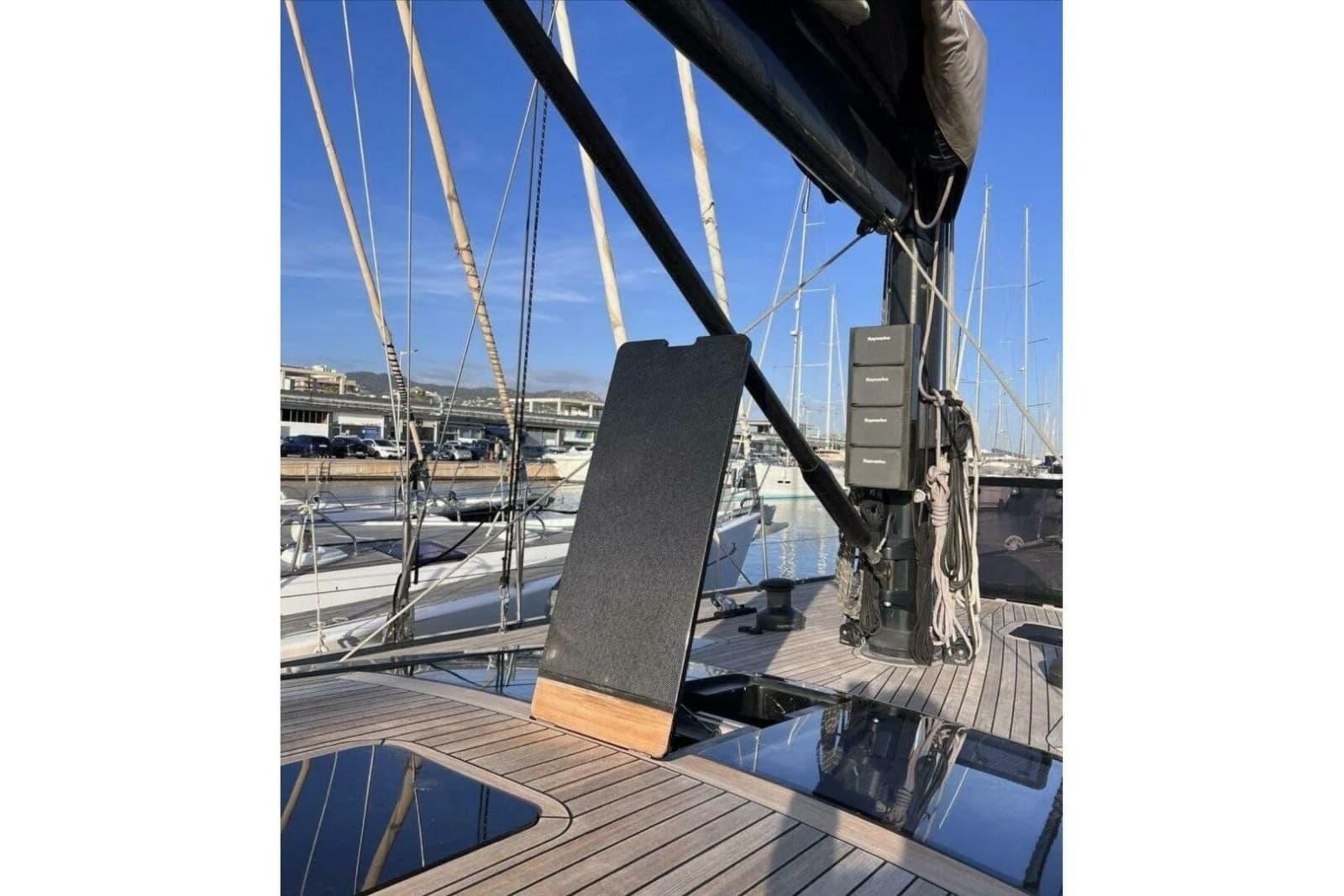2016 Ice Yachts 62 - Photo 34