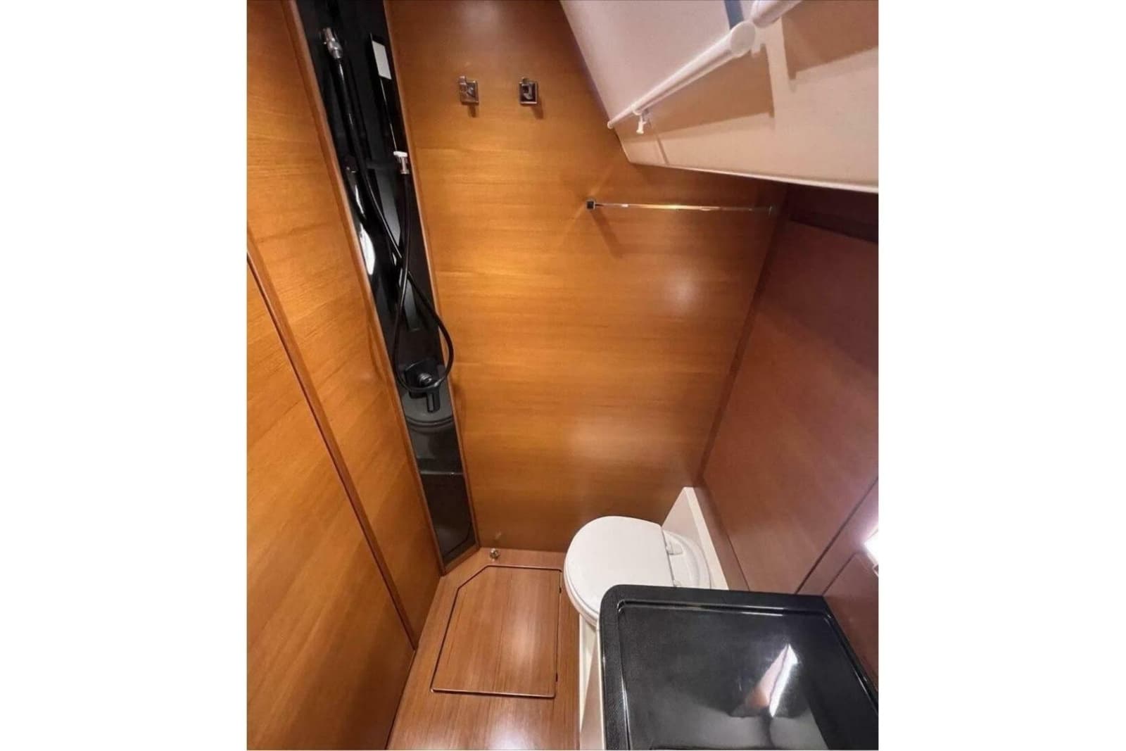 2016 Ice Yachts 62 - Photo 18
