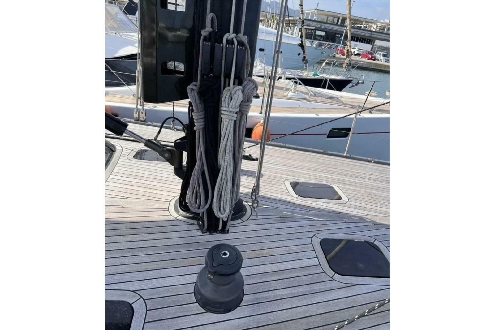 2016 Ice Yachts 62 - Photo 32