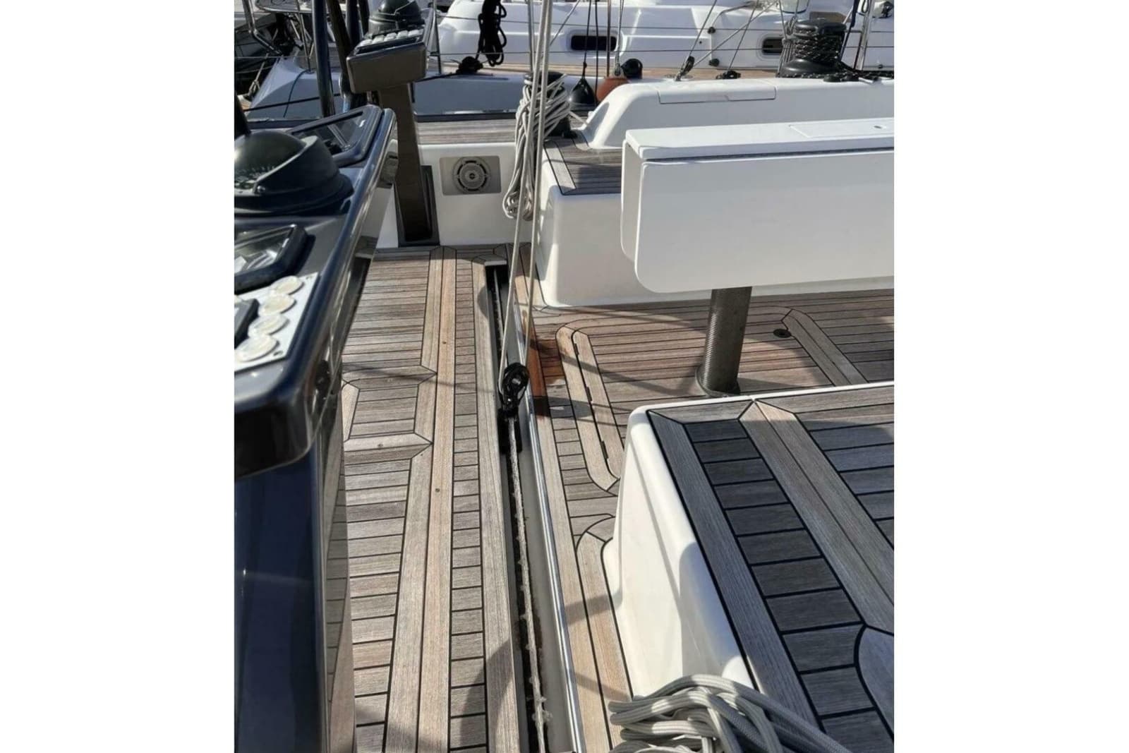 2016 Ice Yachts 62 - Photo 37