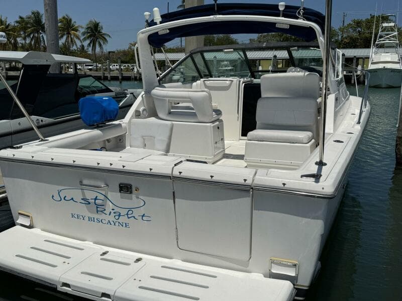 2000 Tiara Yachts 3100 Open