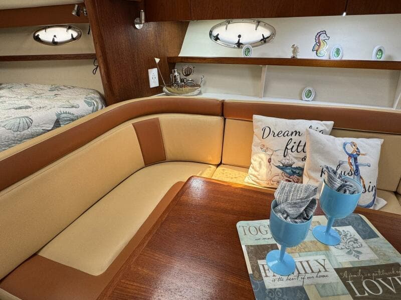 2000 Tiara Yachts 3100 Open