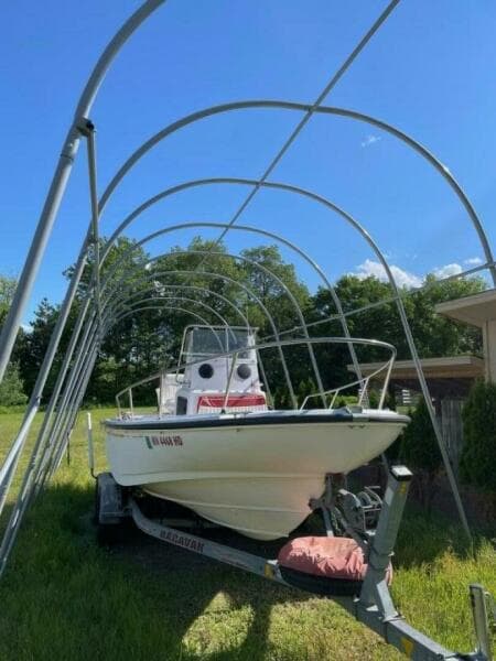 1997 Boston Whaler 