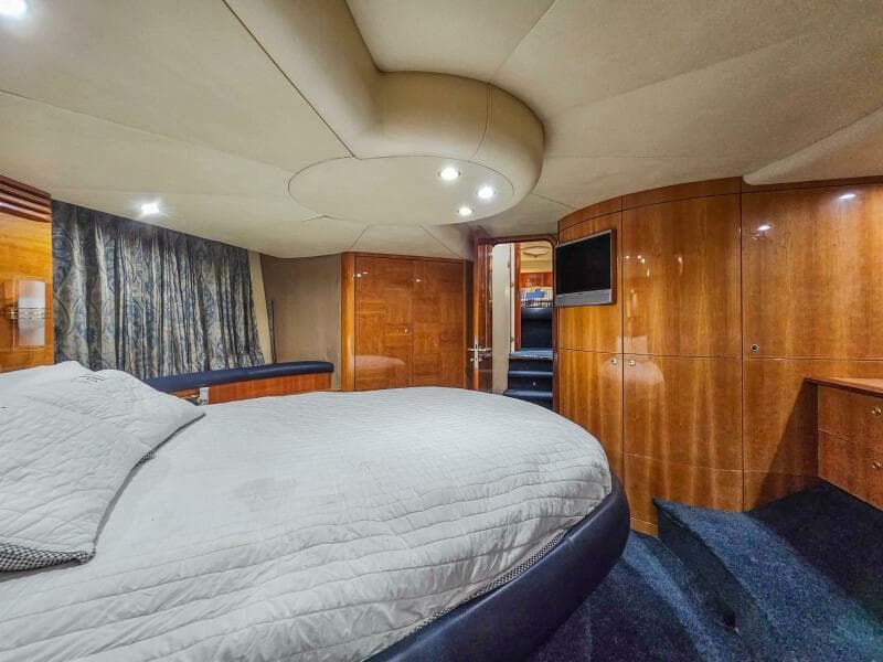 2005 Azimut 55 flybridge