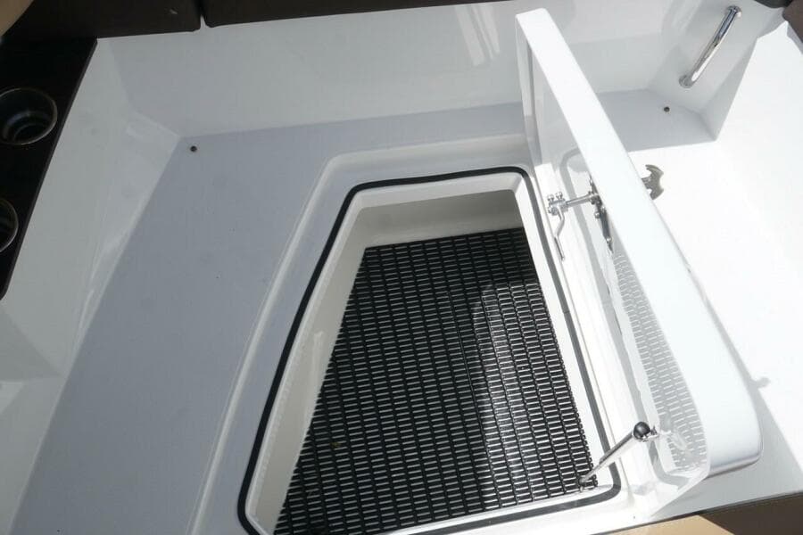 2015 Cruisers Yachts 328 BR