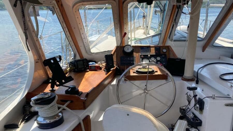 1990 Canadian Sailcraft TDM OFFSHORE