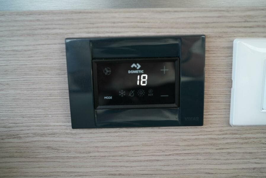 2022 Fountaine Pajot ELBA