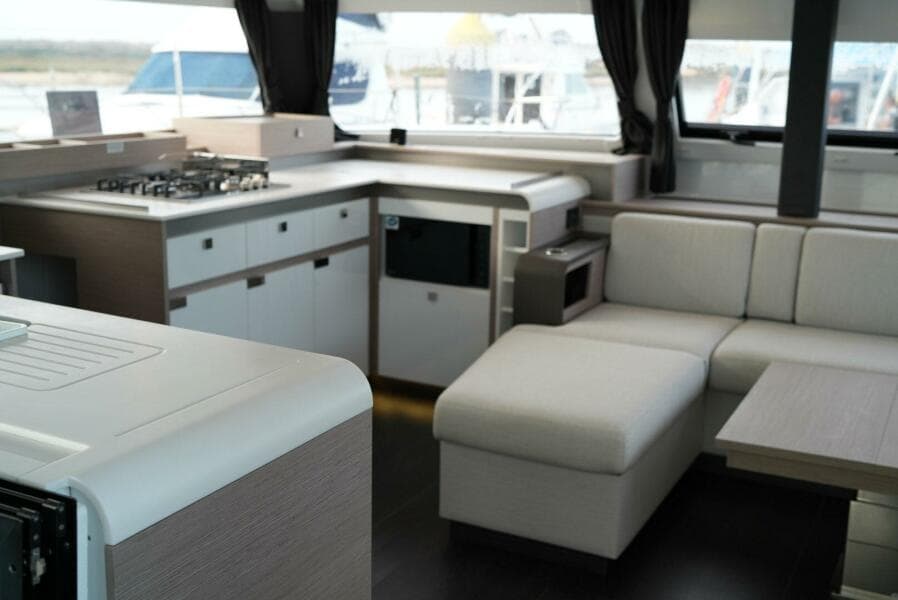 2022 Fountaine Pajot ELBA