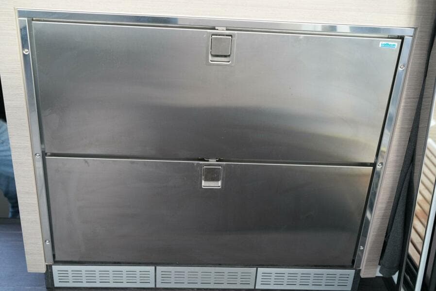 2022 Fountaine Pajot ELBA