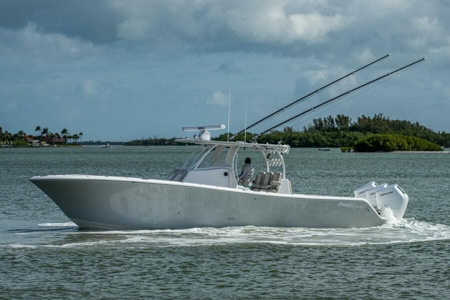 2021 Front Runner Center Console