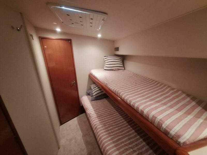 2000 Viking 55 Convertible