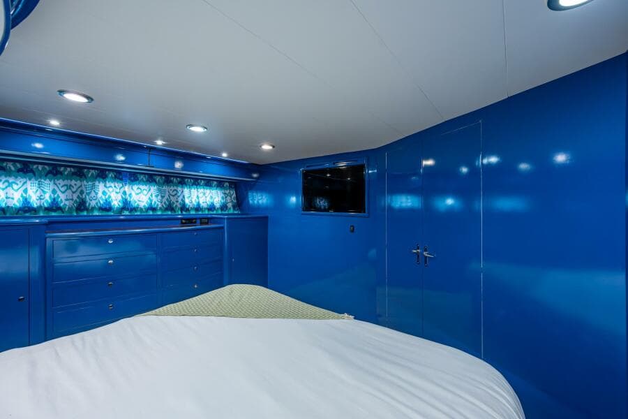 2013 Marlow Explorer Enclosed Bridge (CB)