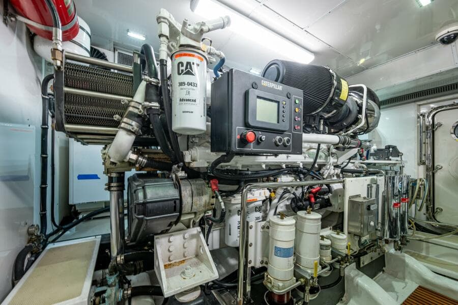 2013 Marlow Explorer Enclosed Bridge (CB)