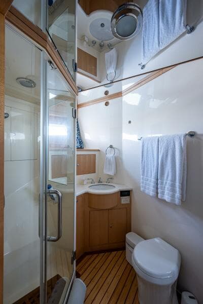 2013 Marlow Explorer Enclosed Bridge (CB)