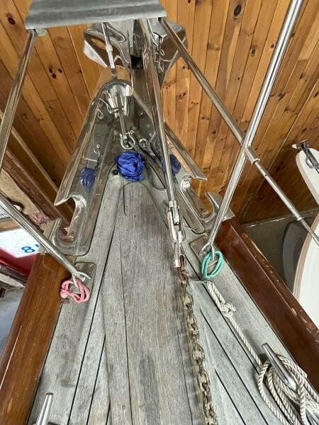2001 Hinckley Sou'wester 59 CC Sloop