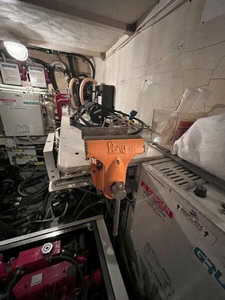 2001 Hinckley Sou'wester 59 CC Sloop