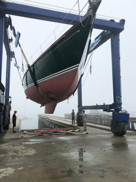 2001 Hinckley Sou'wester 59 CC Sloop