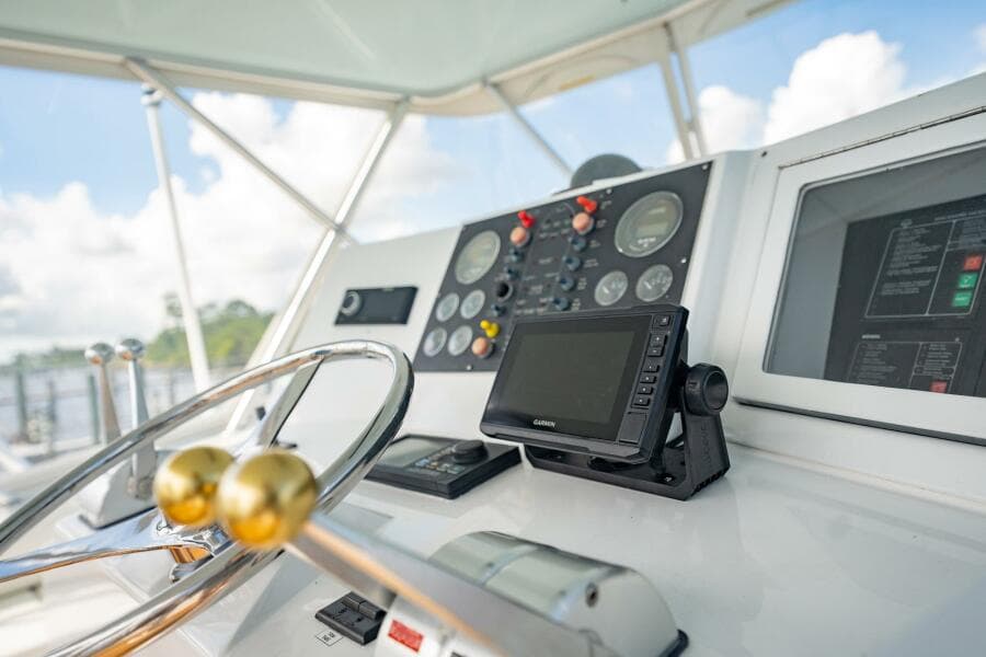 2000 Viking Conv Sport Fisher