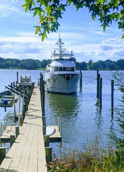 2017 Northern Marine Expedition Motor Yacht - Photo 11