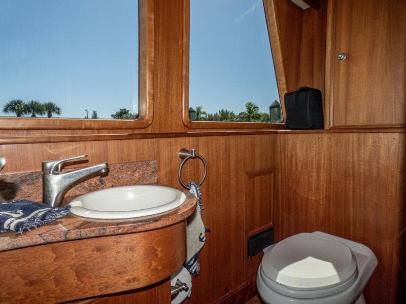 2017 Northern Marine Expedition Motor Yacht - Photo 85
