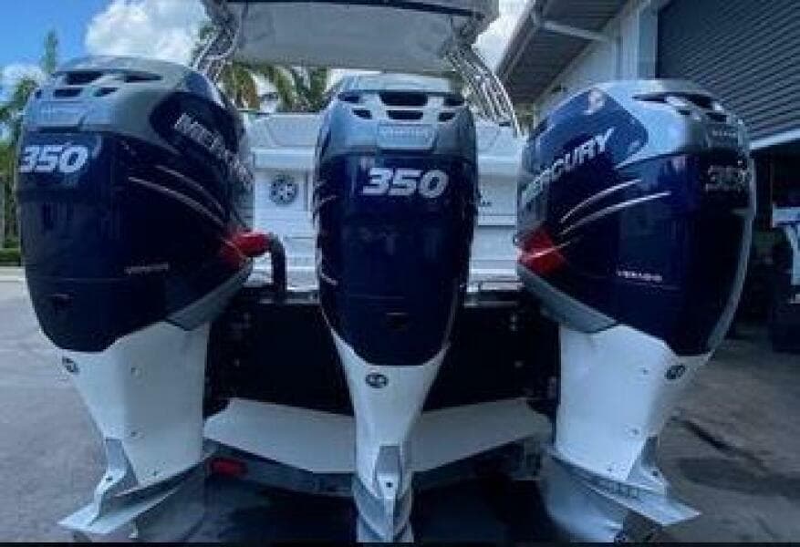 2017 Formula 350 Crossover Bowrider - Photo 18