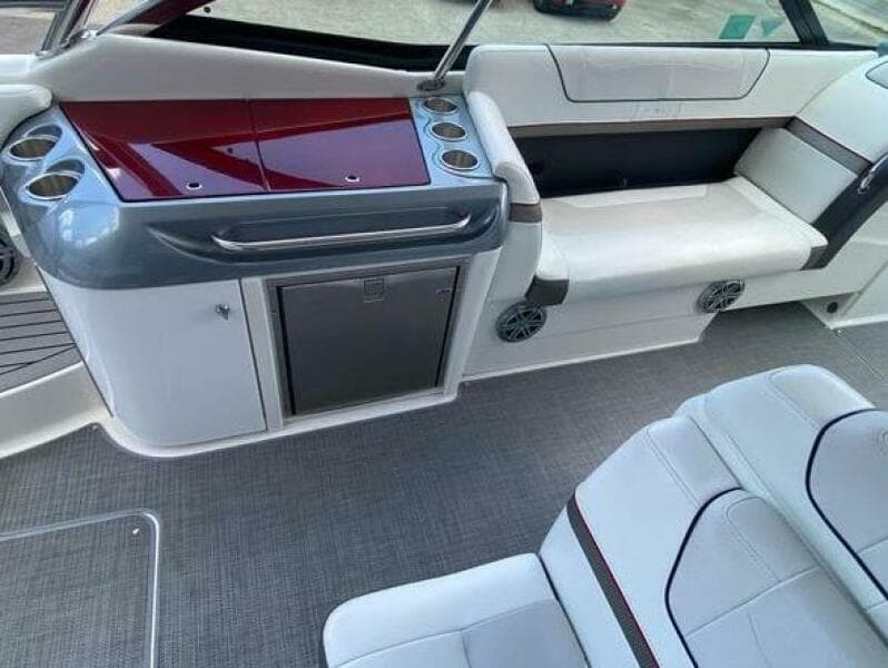 2017 Formula 350 Crossover Bowrider - Photo 7