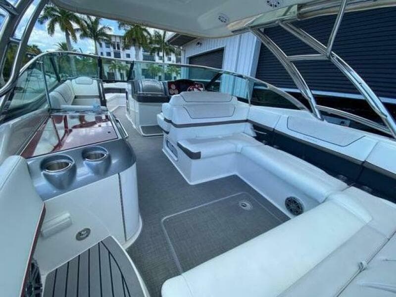 2017 Formula 350 Crossover Bowrider - Photo 4