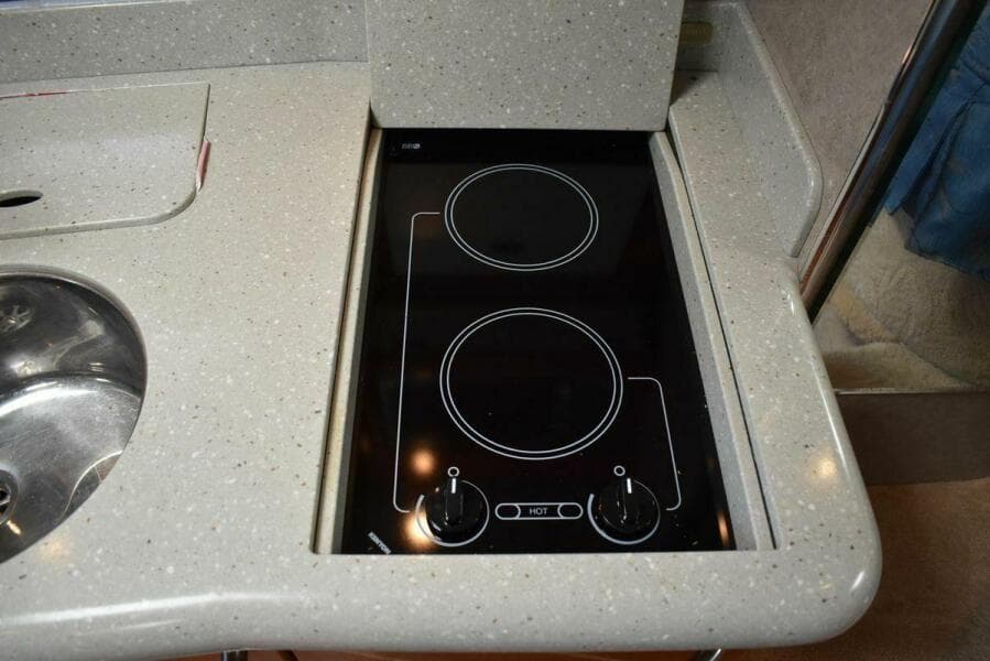 2005 Formula 37 Performance Cruiser