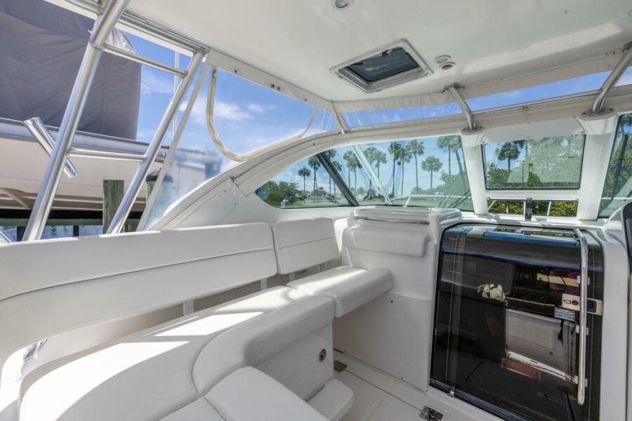 2006 Tiara Yachts 3200 Open