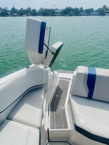 2016 Regal 22 Fasdeck